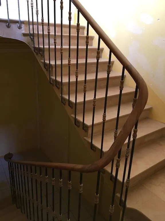 Apartment Appartement Des Carassins Saint-Remy-de-Provence