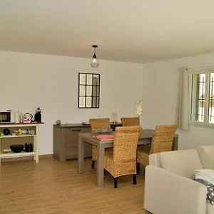  Vakantiehuis La Petite Maison En Provence