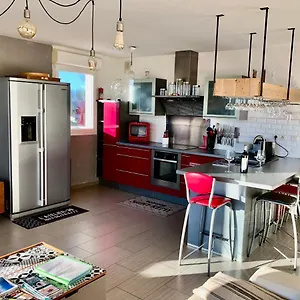  Apartment Terrasse Sur Les Alpilles
